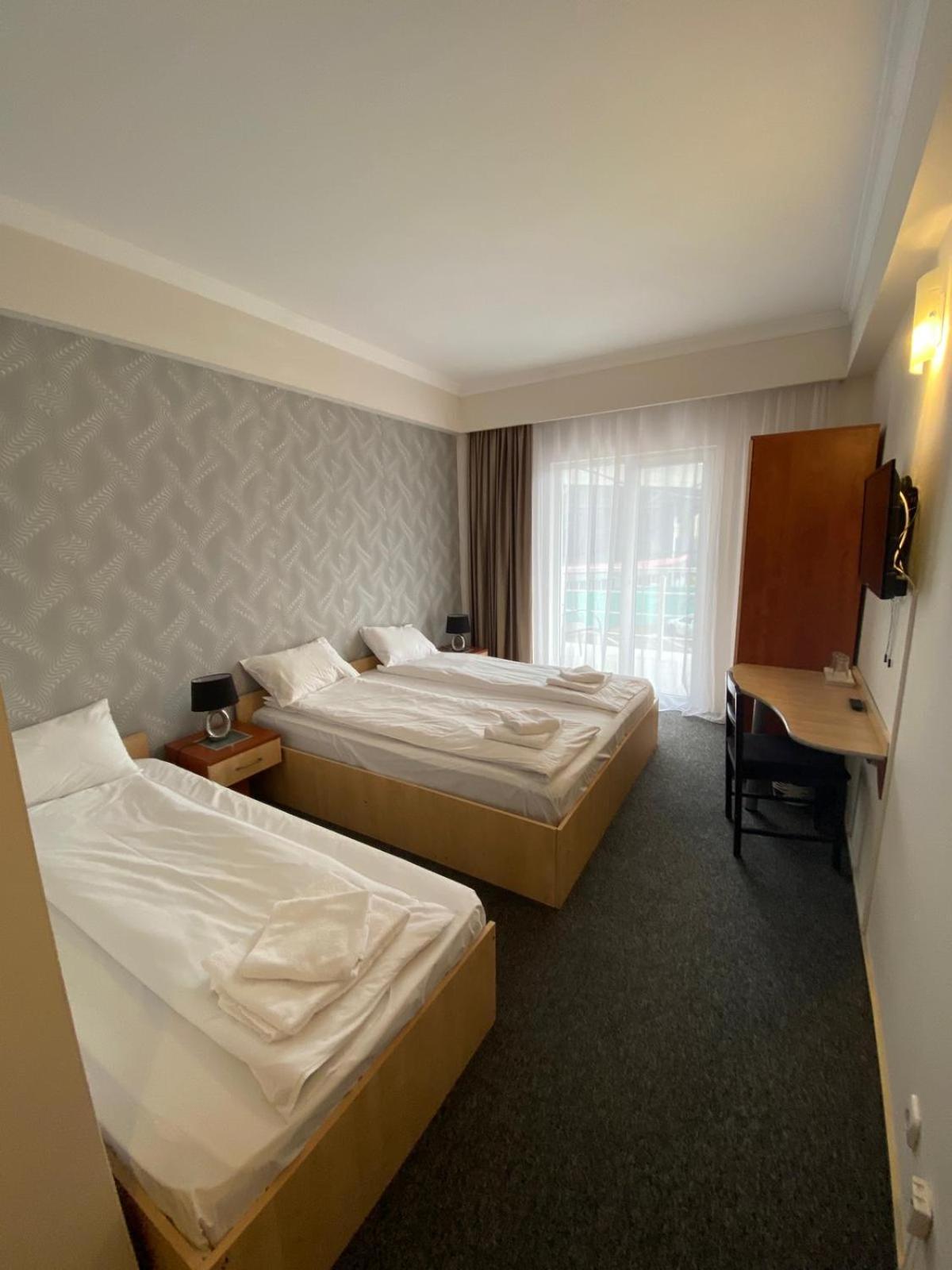 Hotel Stadion 오라데아 외부 사진